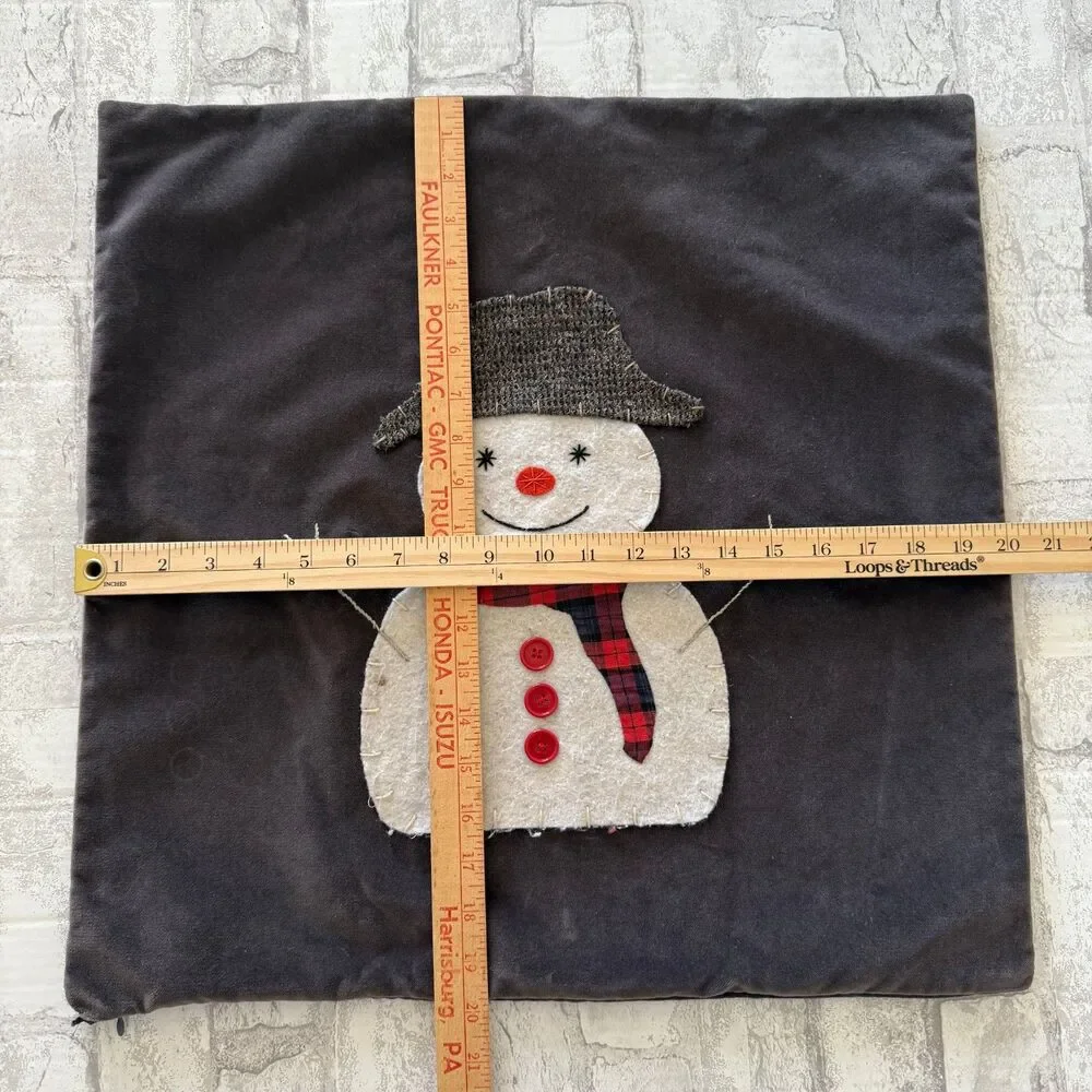 Pottery Barn Snowman Aplique Velour Brown Pillow Cases Winter Holiday 20